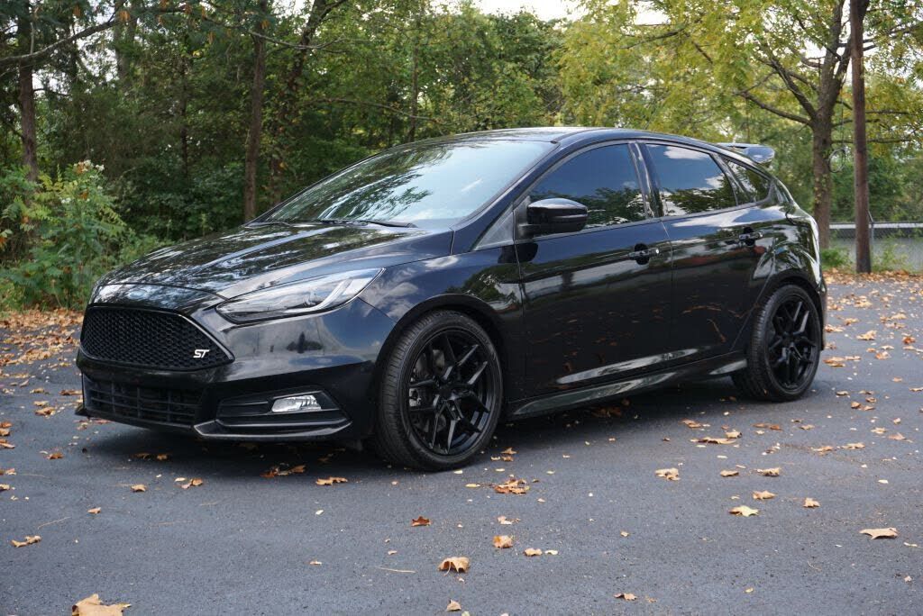 2017 FORD Focus