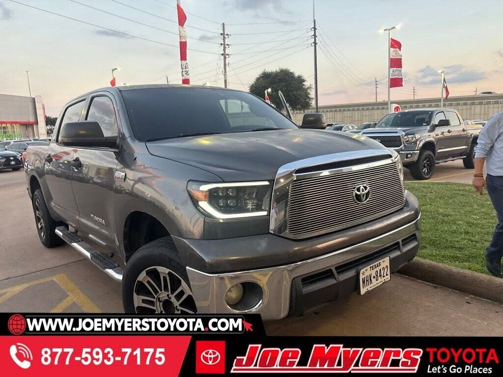 2012 TOYOTA Tundra