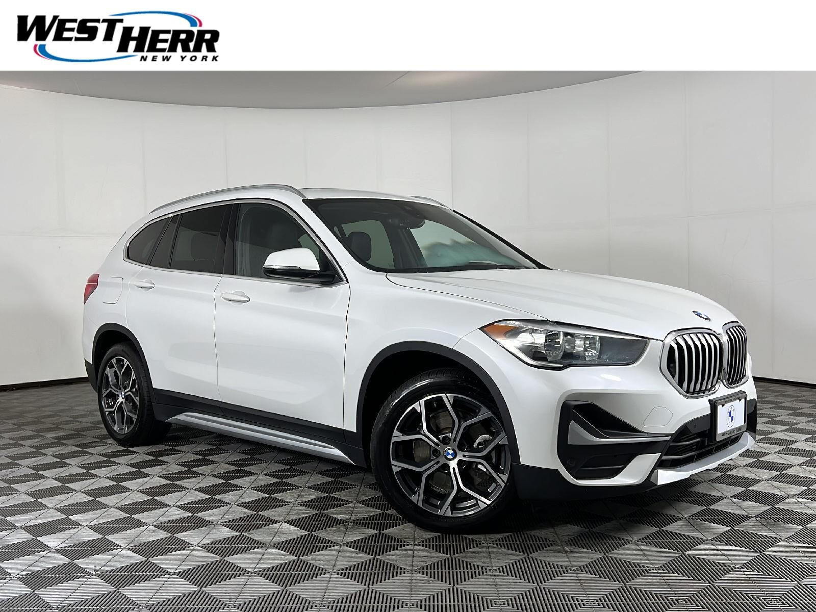 2022 BMW X1