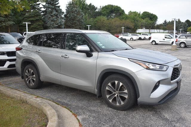 2020 TOYOTA Highlander