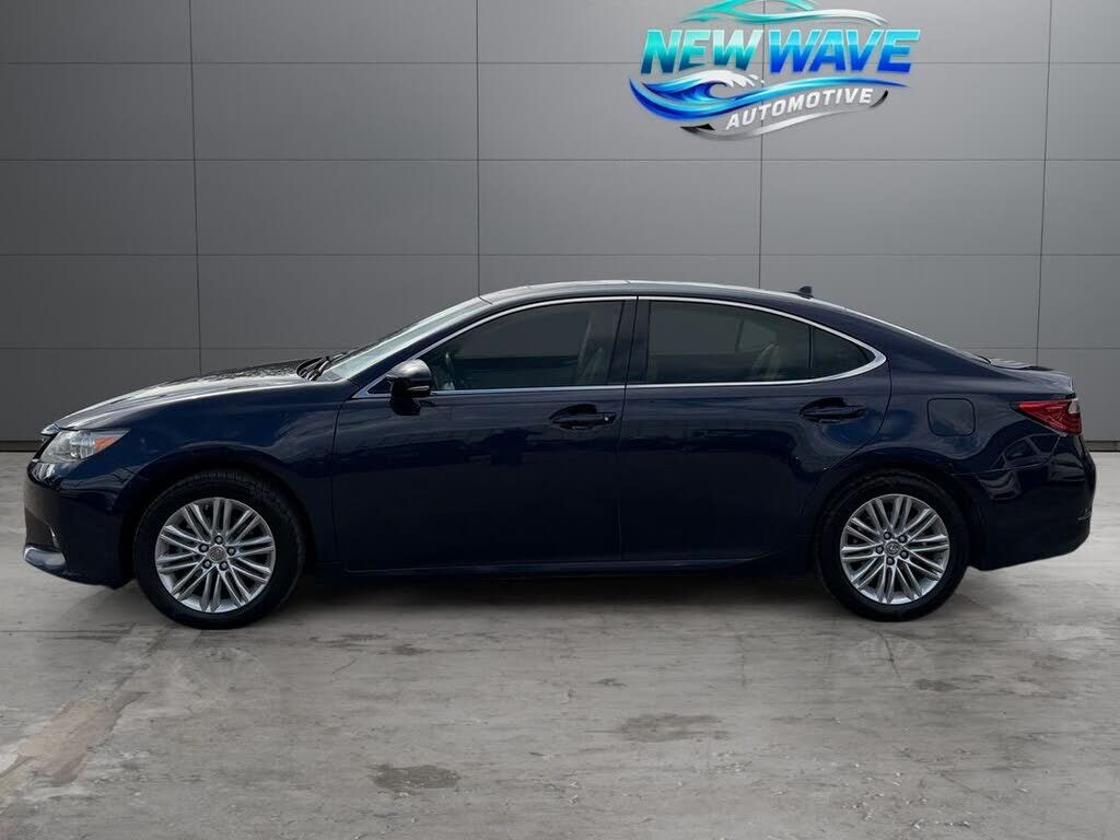 2013 Lexus ES