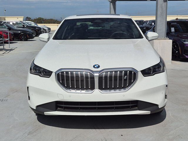 2024 BMW i5
