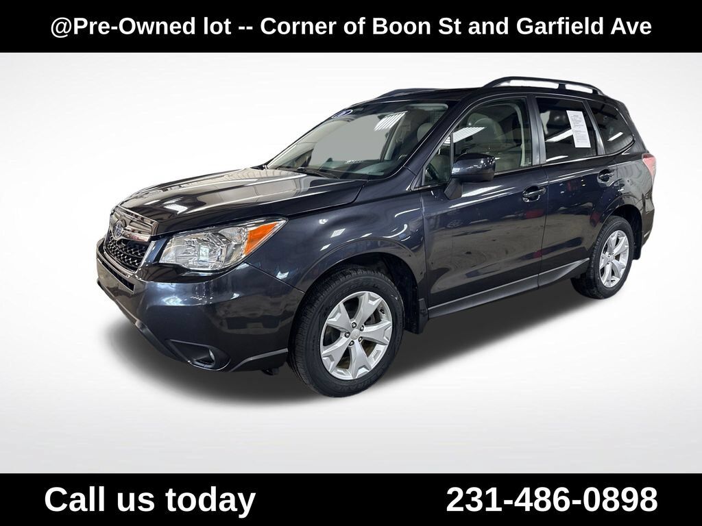 2016 SUBARU Forester