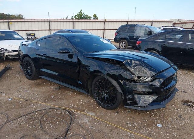 2019 FORD Mustang