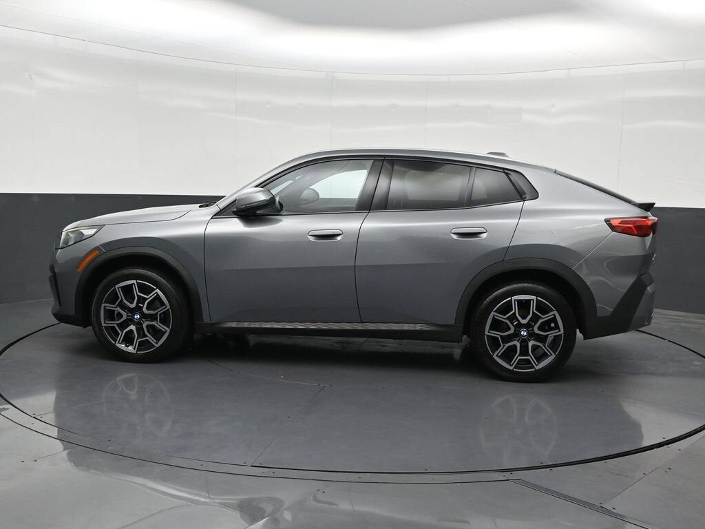 2025 BMW X2