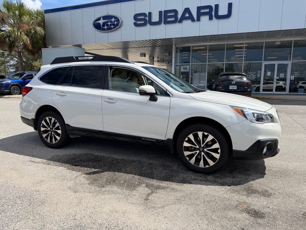 2017 SUBARU Outback