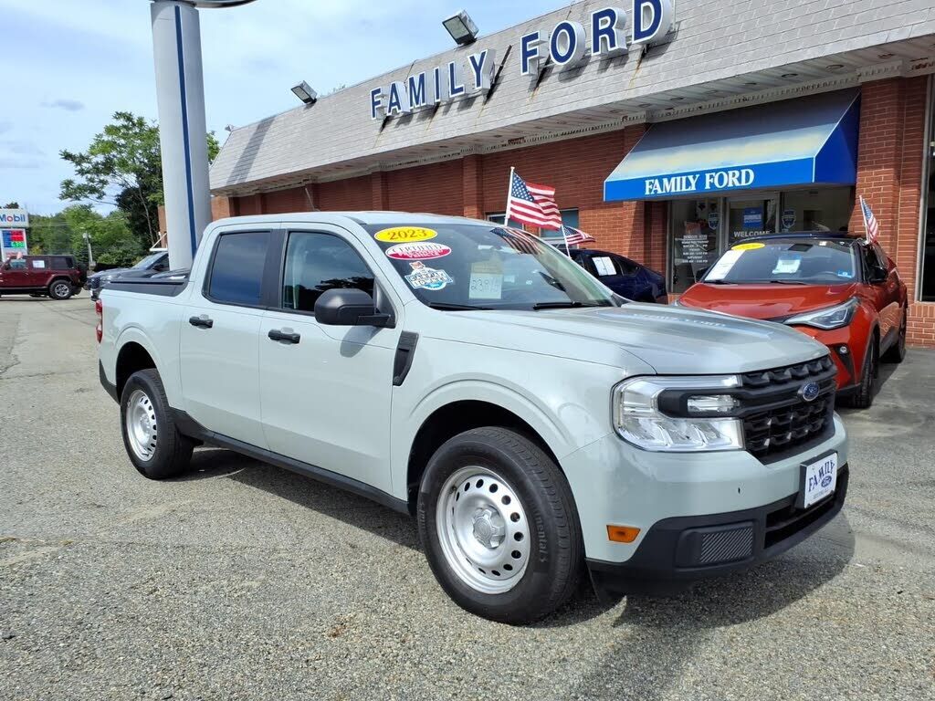 2023 FORD Maverick