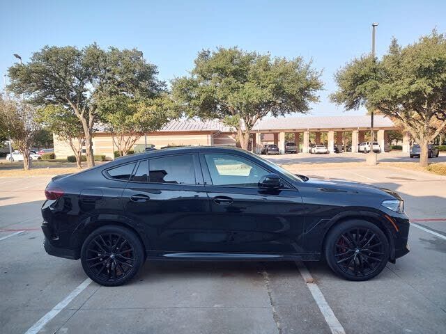 2022 BMW X6