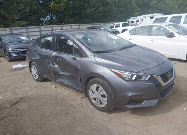 2020 NISSAN Versa