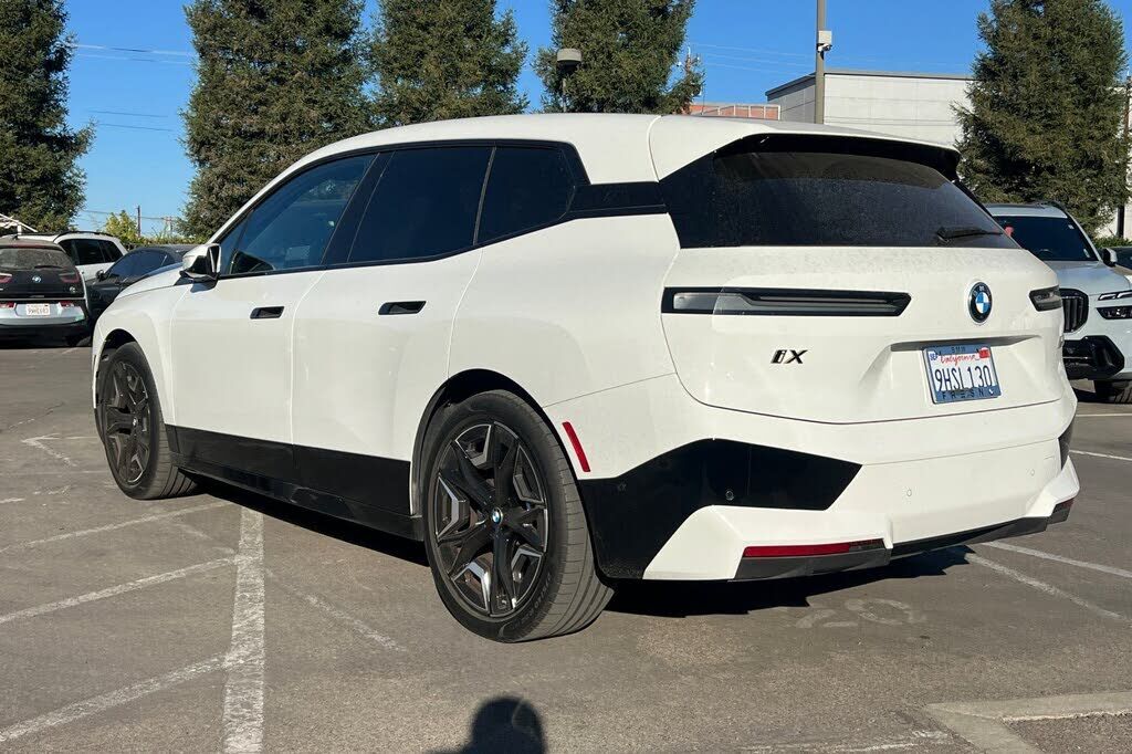 2023 BMW iX