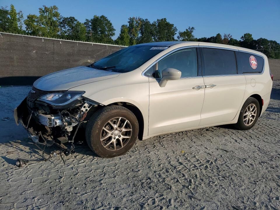 2020 CHRYSLER Pacifica
