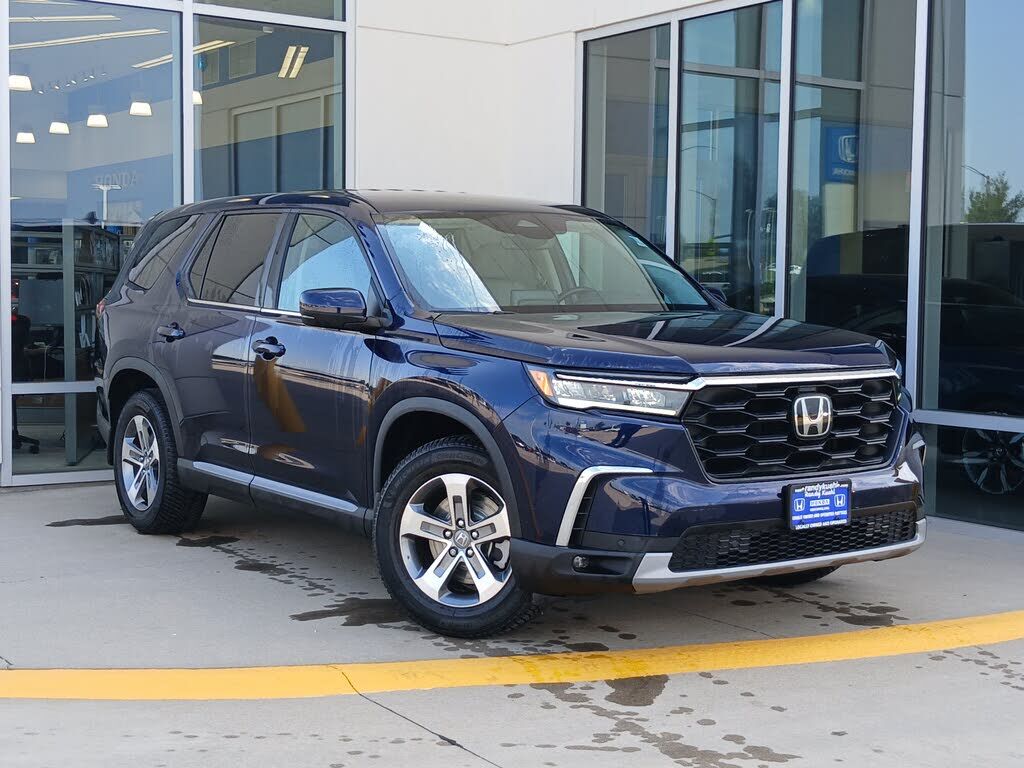 2023 HONDA Pilot