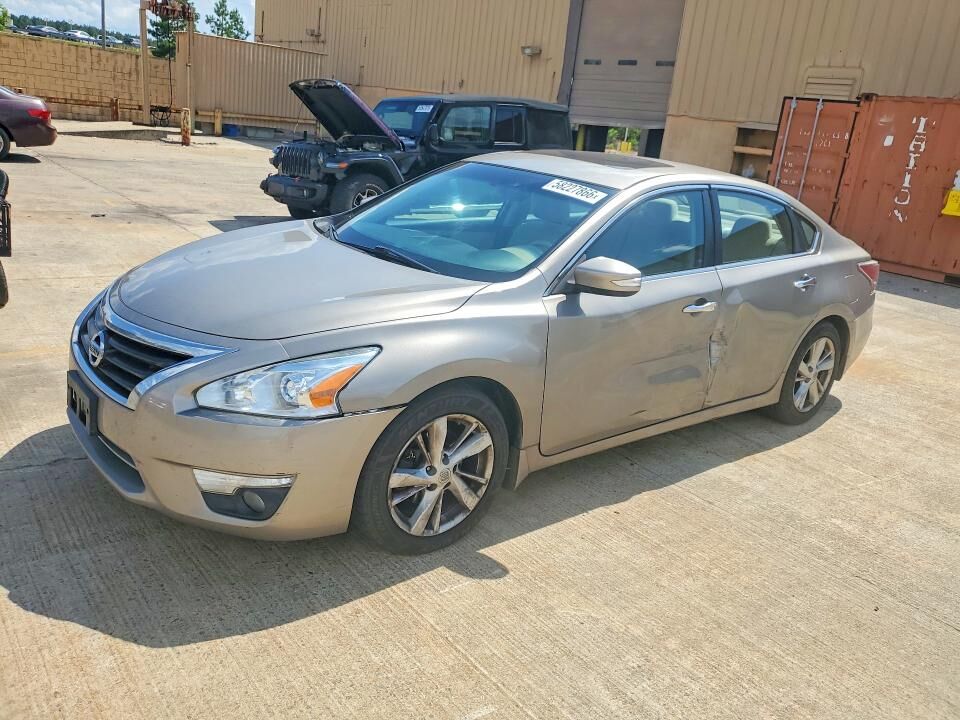 2015 NISSAN Altima