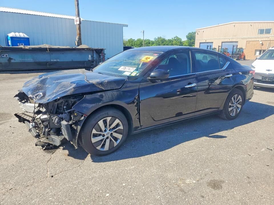 2023 NISSAN Altima