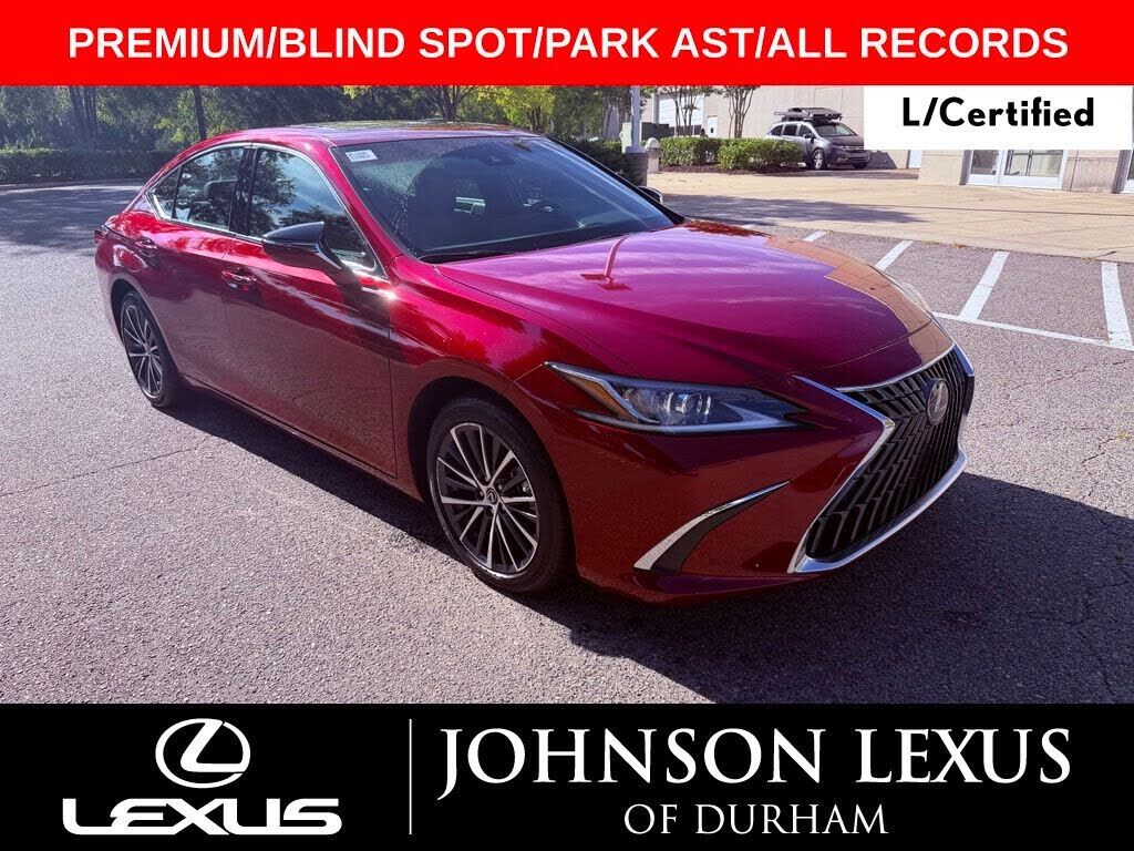 2025 LEXUS ES