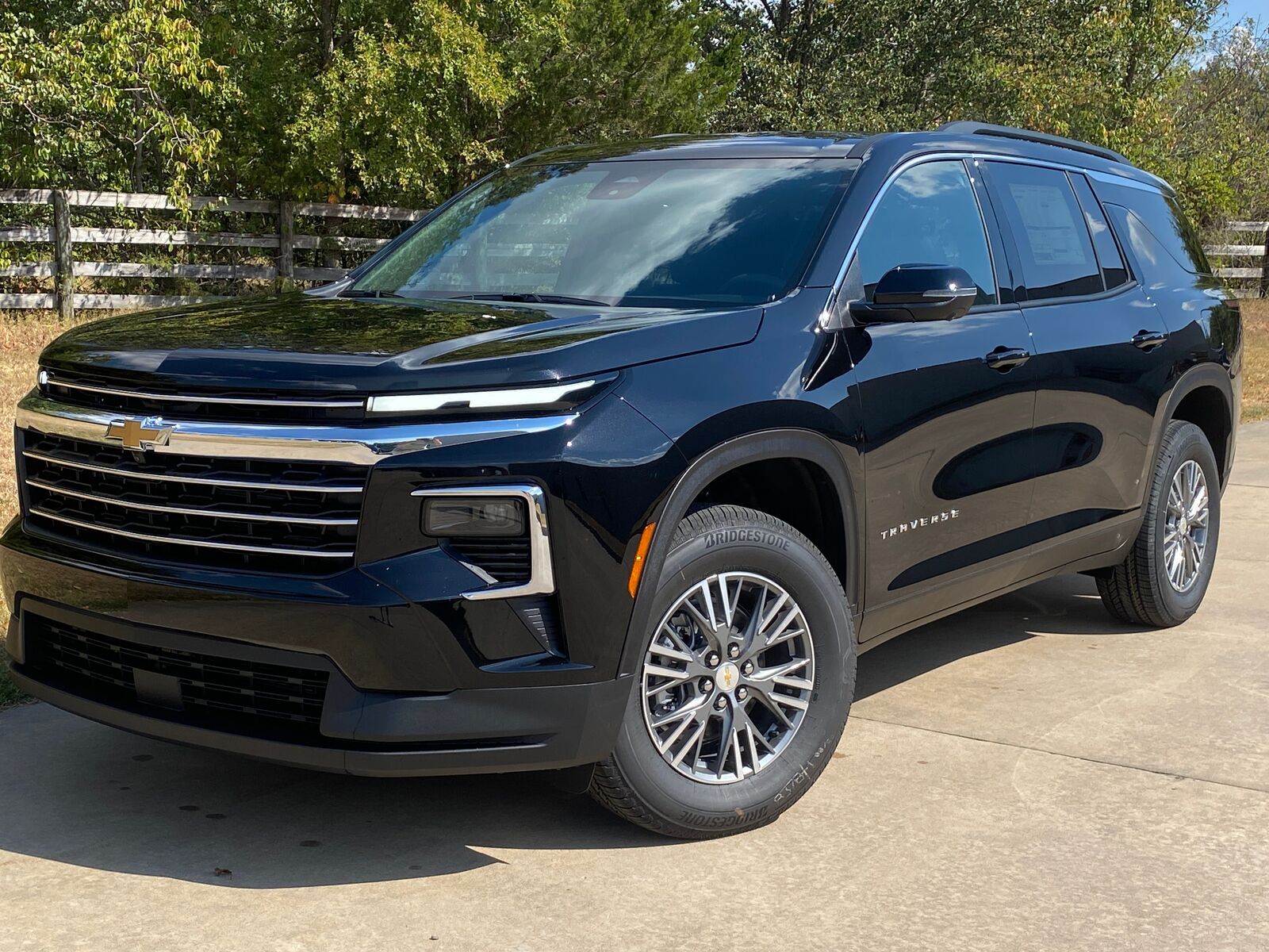 2027 CHEVROLET Traverse