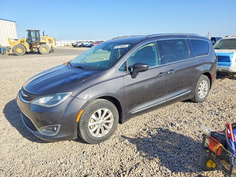2018 CHRYSLER Pacifica
