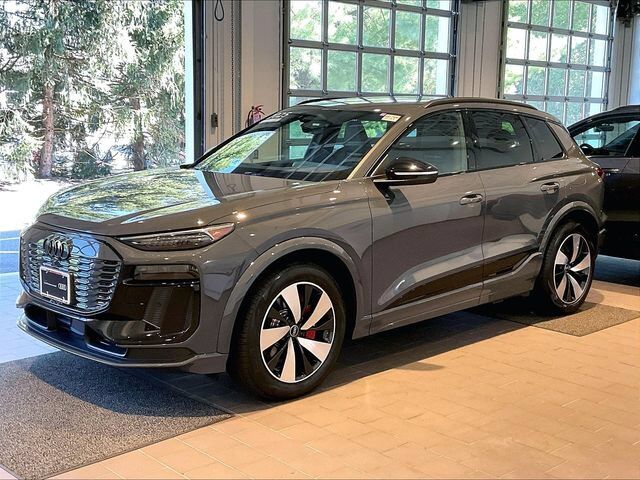 2025 Audi SQ6