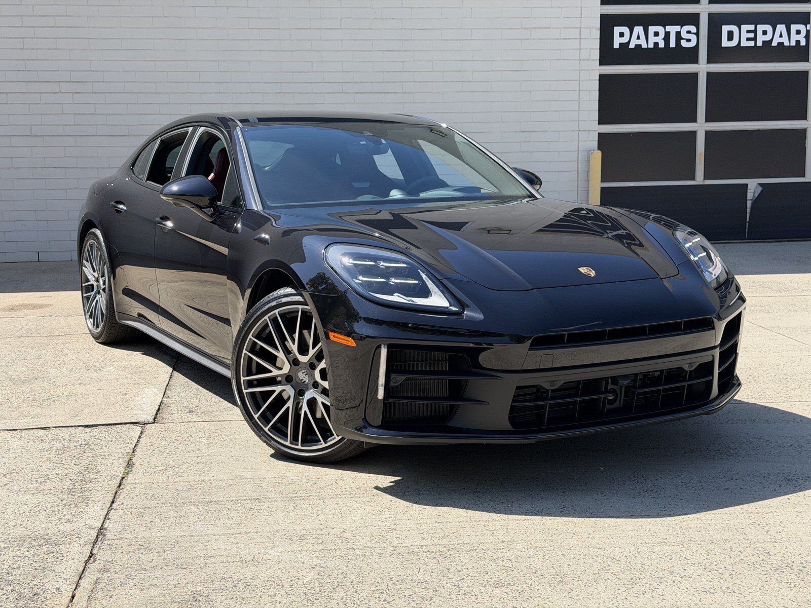 2024 PORSCHE Panamera