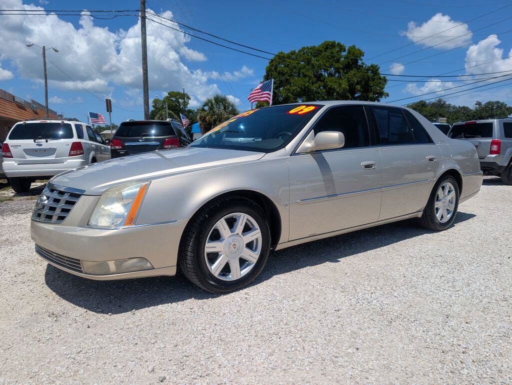 2009 CADILLAC DTS