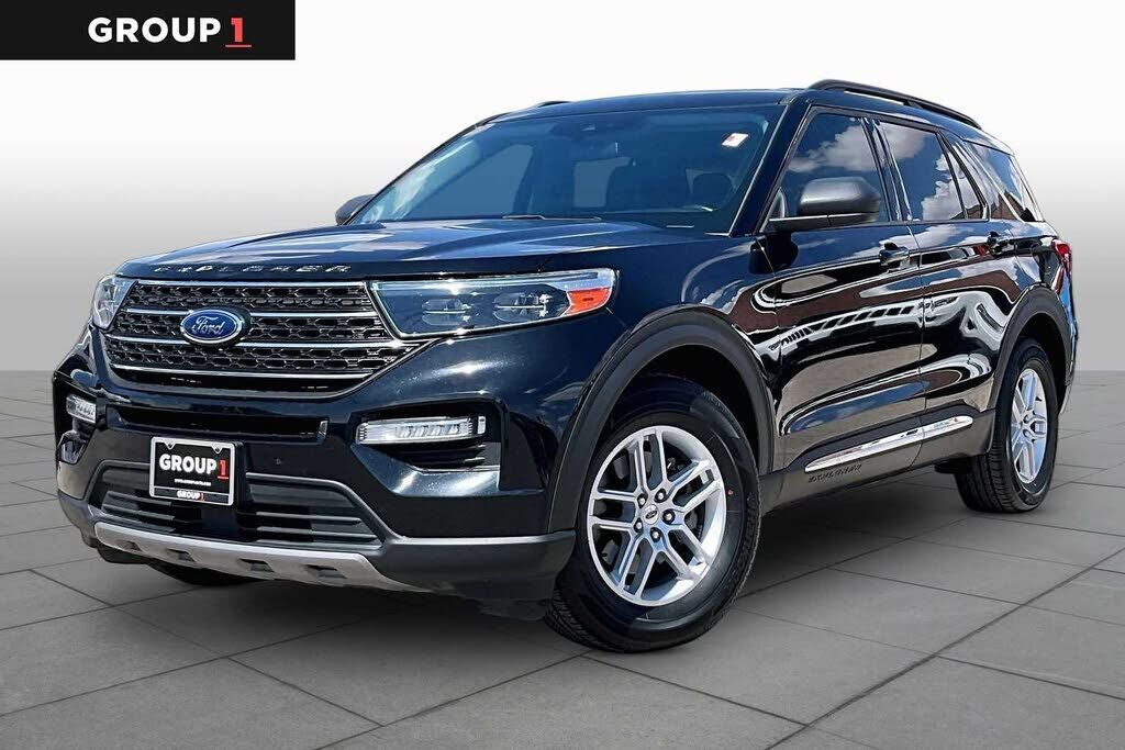 2021 FORD Explorer