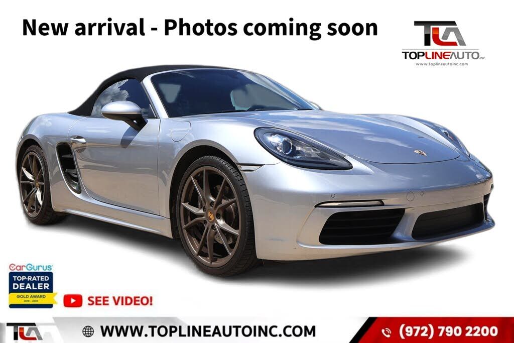 2018 PORSCHE 718