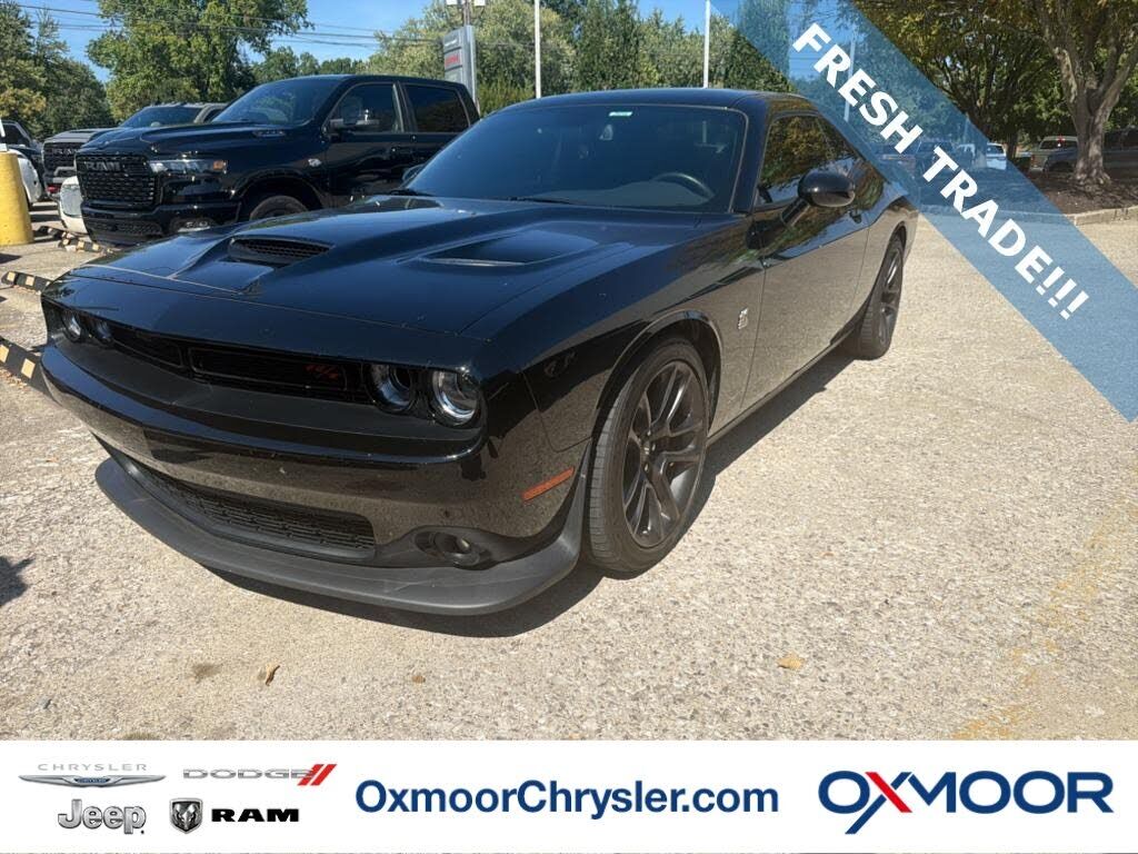 2021 DODGE Challenger