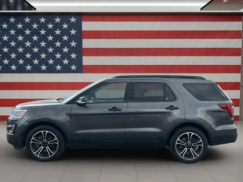 2017 FORD Explorer