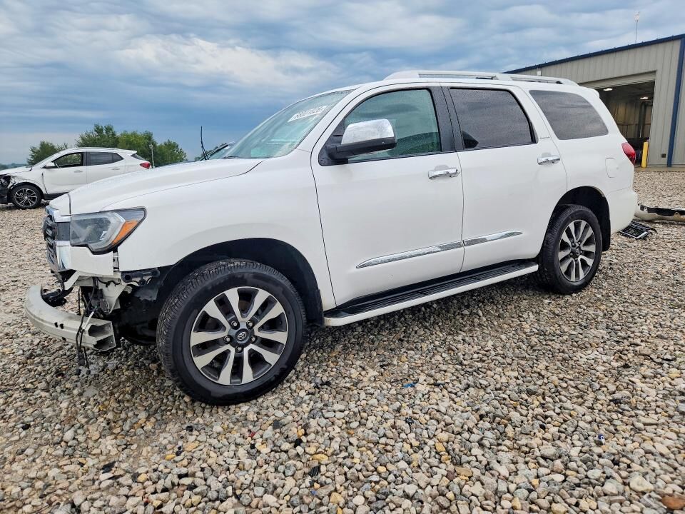2018 TOYOTA Sequoia