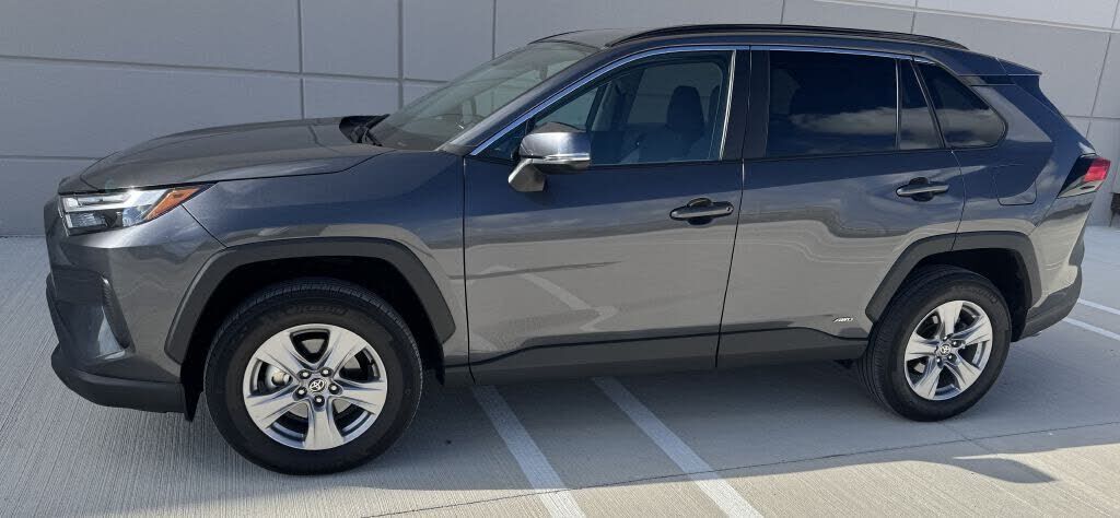 2023 TOYOTA RAV4