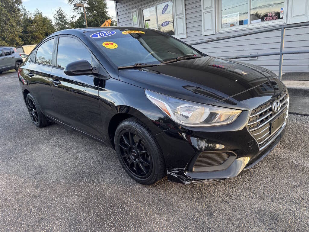 2020 HYUNDAI Accent