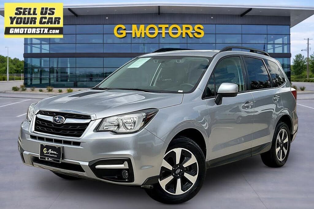 2017 SUBARU Forester