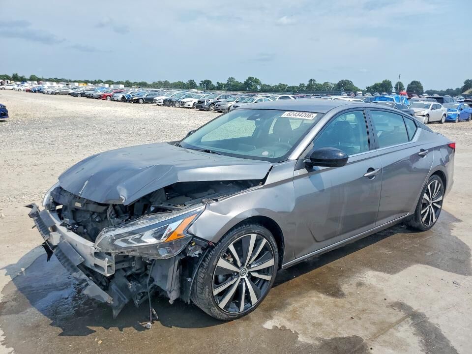 2022 NISSAN Altima