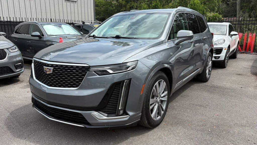 2020 CADILLAC XT6