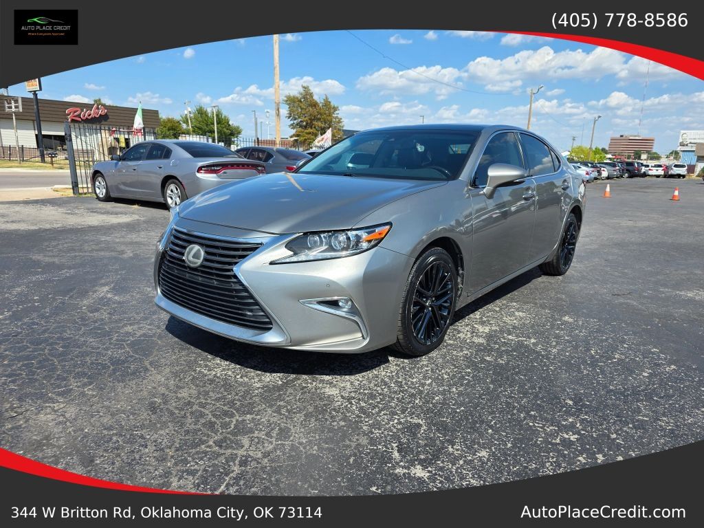 2018 LEXUS ES
