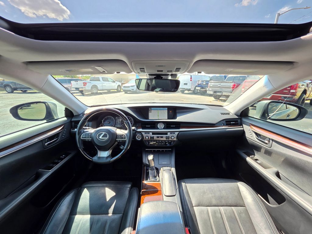 2018 Lexus ES