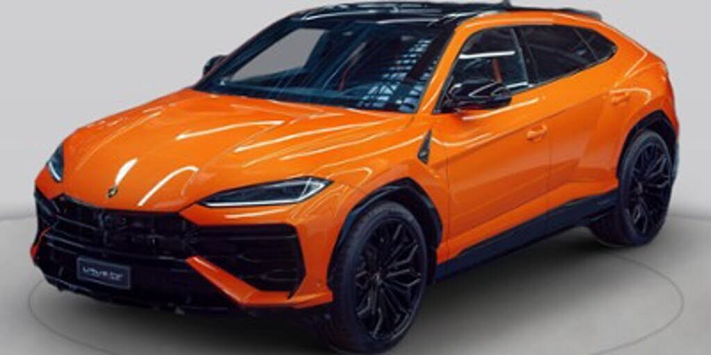 2026 LAMBORGHINI URUS