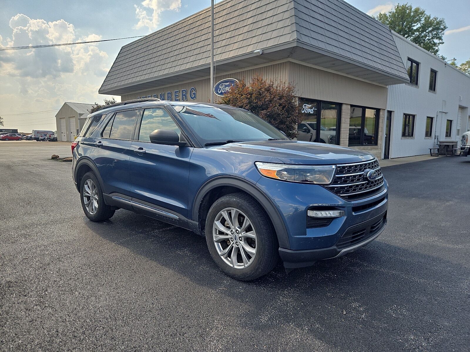 2020 FORD Explorer