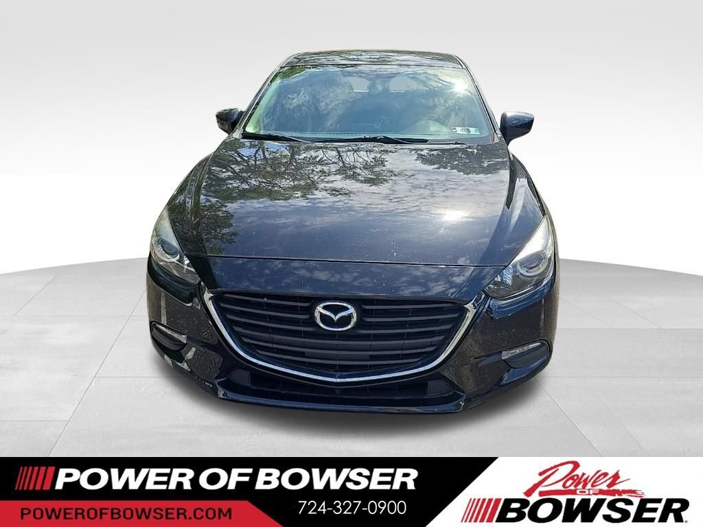 2017 MAZDA Mazda3