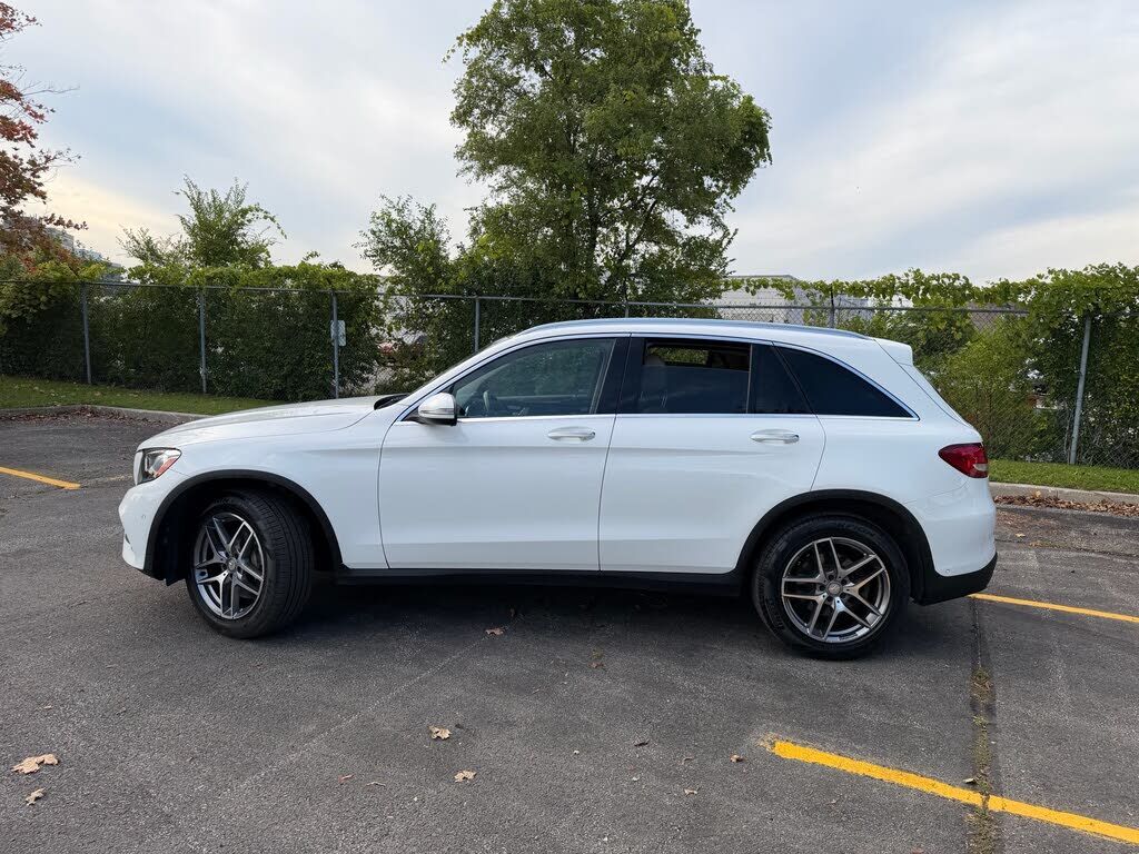 2017 Mercedes-Benz GLC-Class