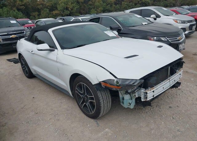 2020 FORD Mustang