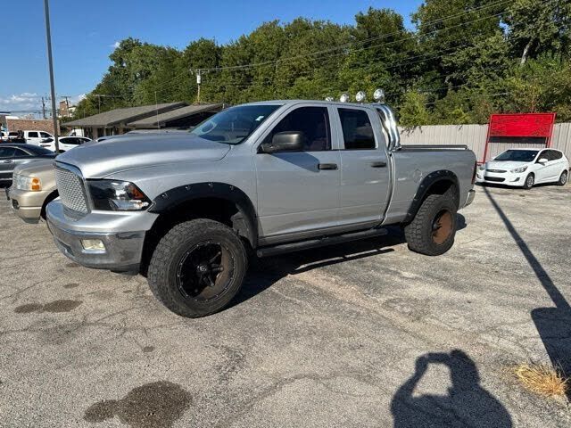 2011 DODGE Ram