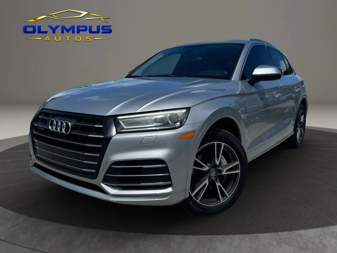 2020 AUDI Q5 e