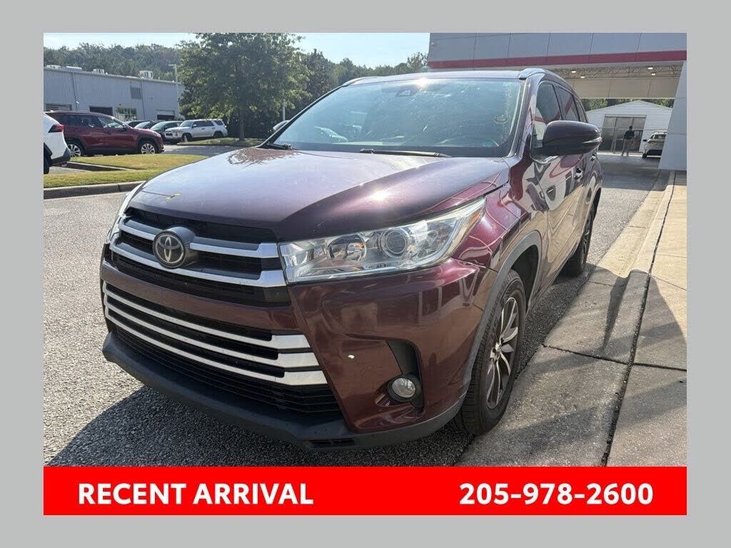 2017 TOYOTA Highlander