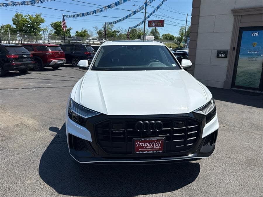 2021 Audi Q8