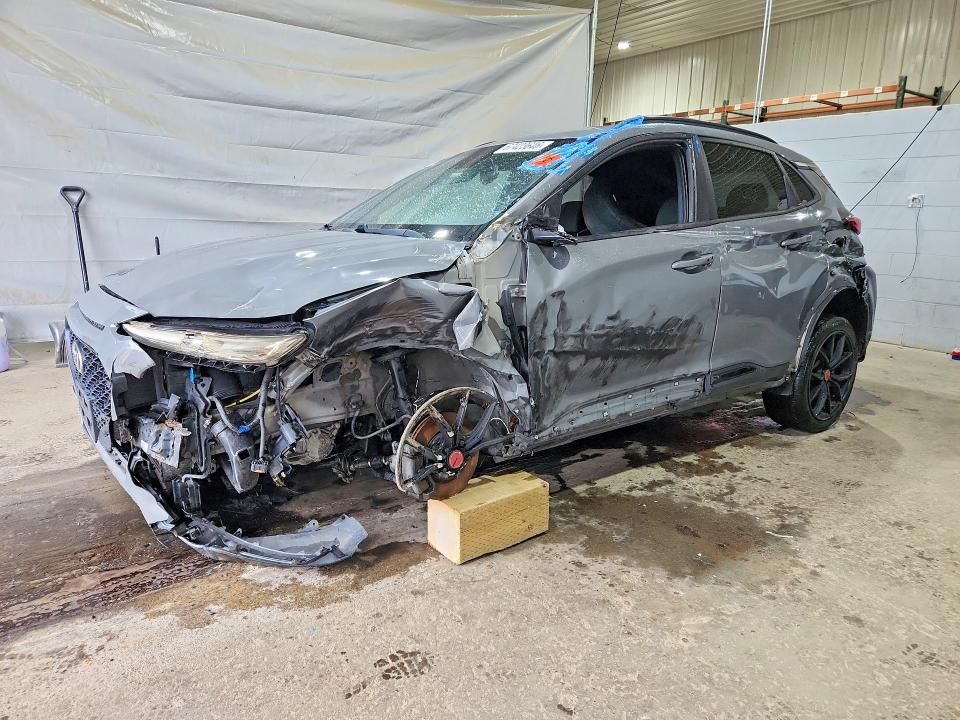 2021 HYUNDAI Kona