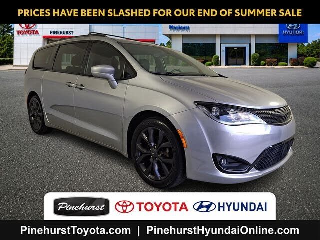 2020 CHRYSLER Pacifica