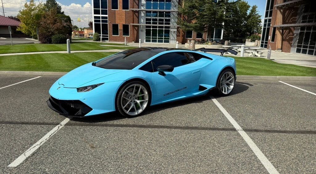 2017 LAMBORGHINI Huracan