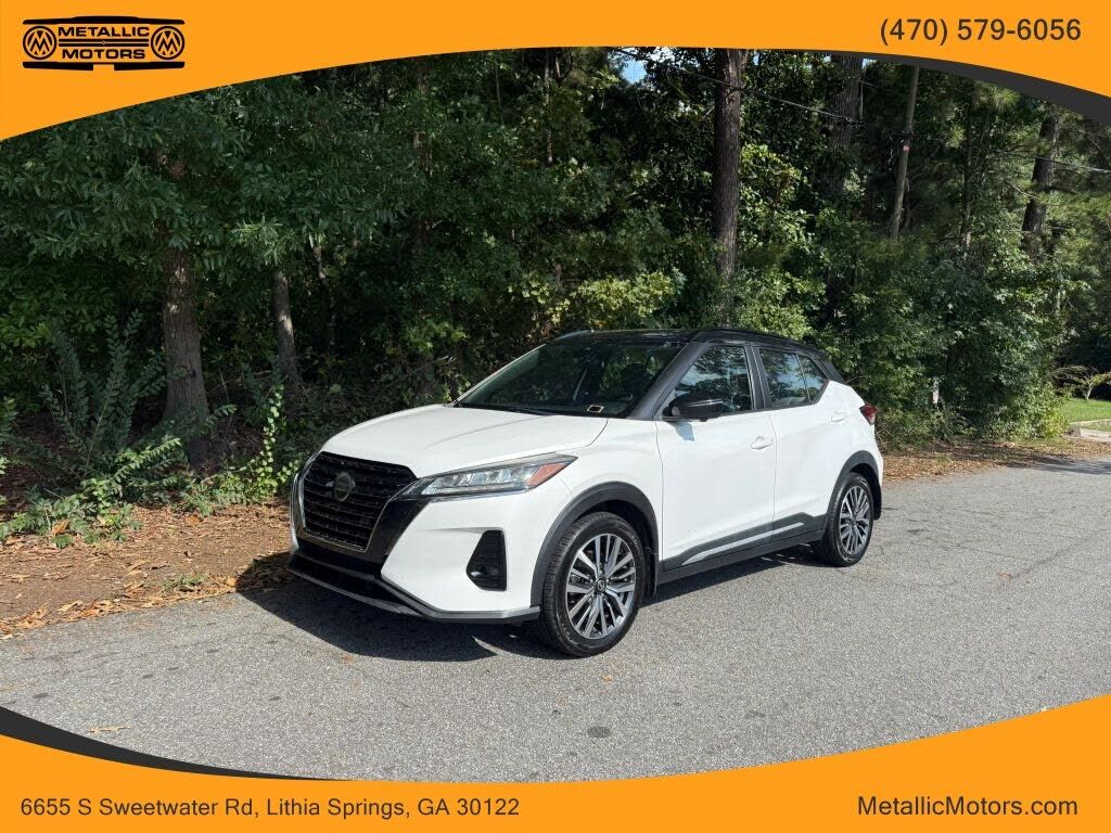 2021 NISSAN Kicks