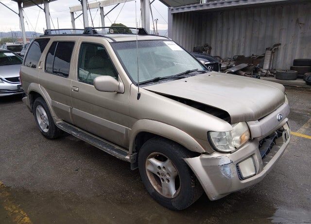 2003 INFINITI QX4